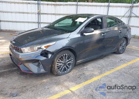 2023 Kia Forte Gt-Line z USA, uszkodzony, nr VIN 3KPF54AD3PE529965